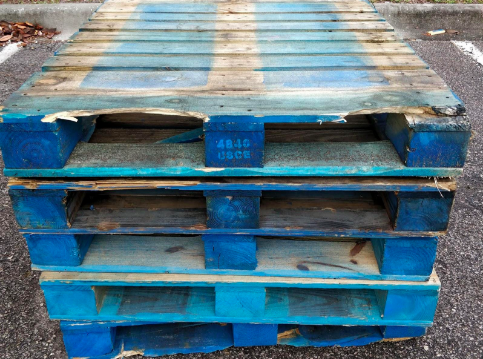 Plastic Pallets - Shipping Pallets - Recycled Pallets