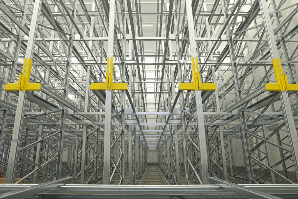 A picture of a deep lane storage system for a warehouse