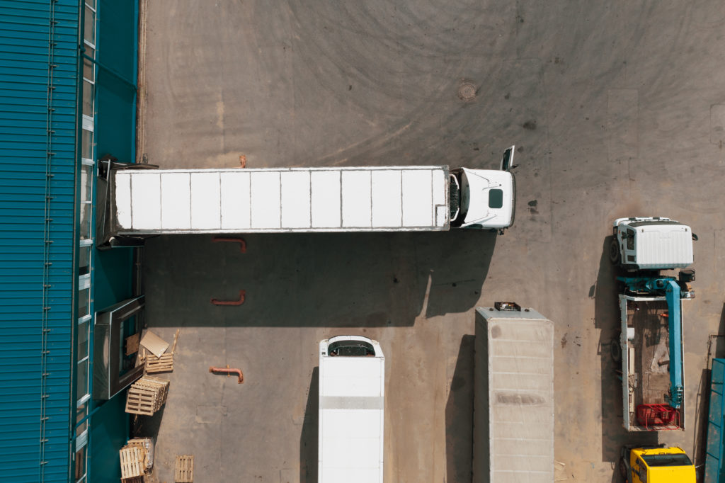 4 Warehouse Loading Dock Safety Tips iGPS Logistics, LLC