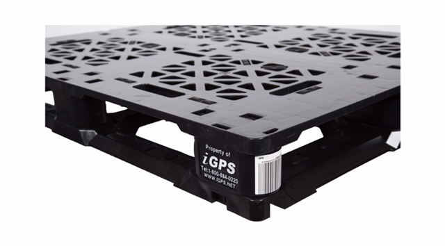 Plastic pallet with barcode and RFID for supply chain tracking