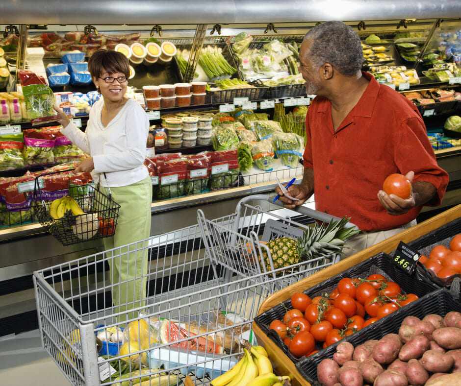 Grocery Store, iGPS sterile-pre-packaged-fruit-veg-pallets-fsma-plastic-food-grade-pallet-pooling